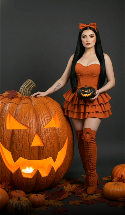 Custom Halloween Photoshoot – Transform Your Photo into Glamorous Spooky Art